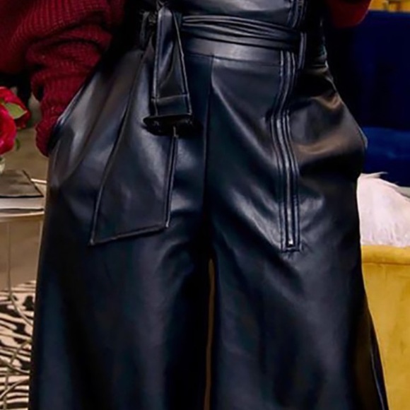 Leather Wide Leg Pants w/Belt - Picture 4 of 4